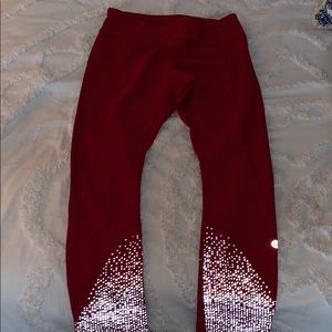 Cropped red leggings